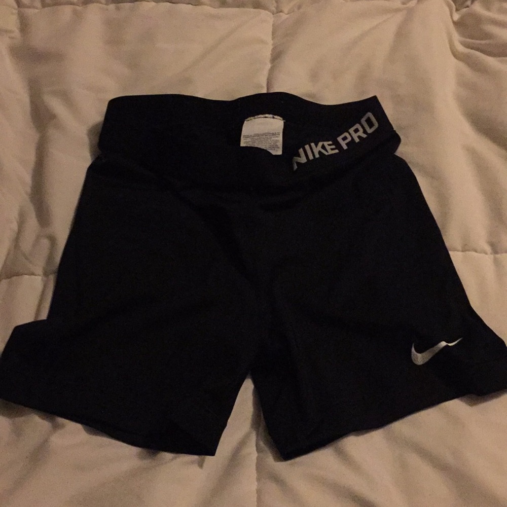 Nike pro short